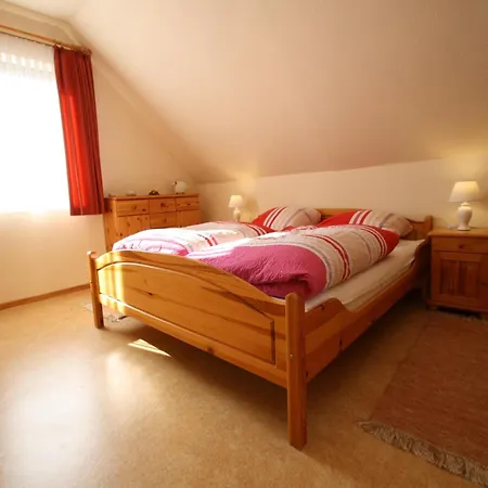 Im Haus Schiefertal,