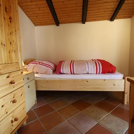 Im Haus Schiefertal, Apartamento *