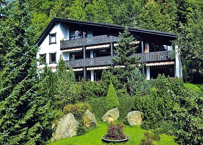Im Haus Schiefertal,